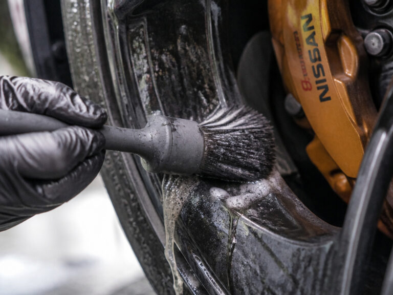 How to Remove Brake Dust From Wheels: The OEM Rules